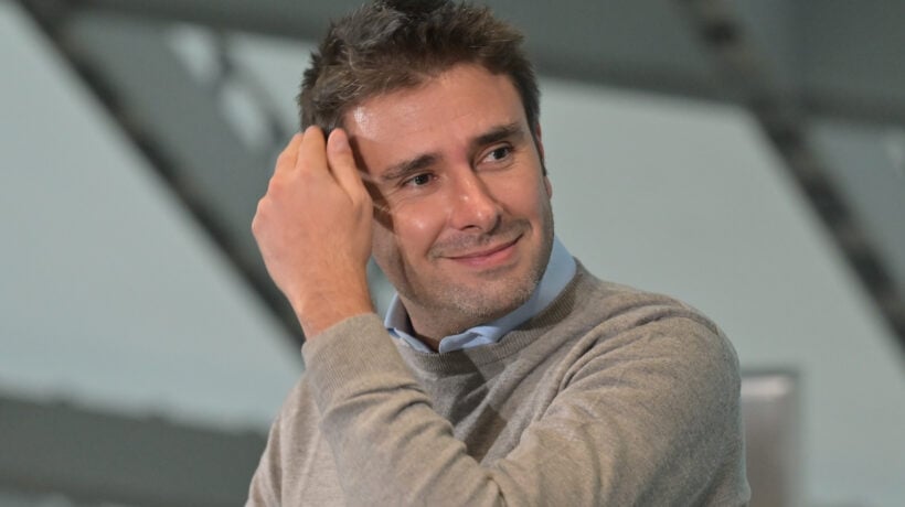 Di Battista s’aggrava, niente rientro. Operato d’urgenza: resta a L’Avana