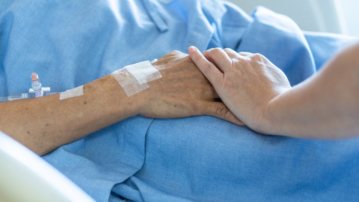 Osteggiano i suicidi, tifano eutanasia