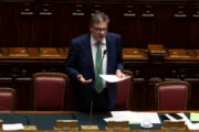 Giorgetti: «Priorità al taglio tasse. E l’Istat rafforzi le sue rilevazioni»