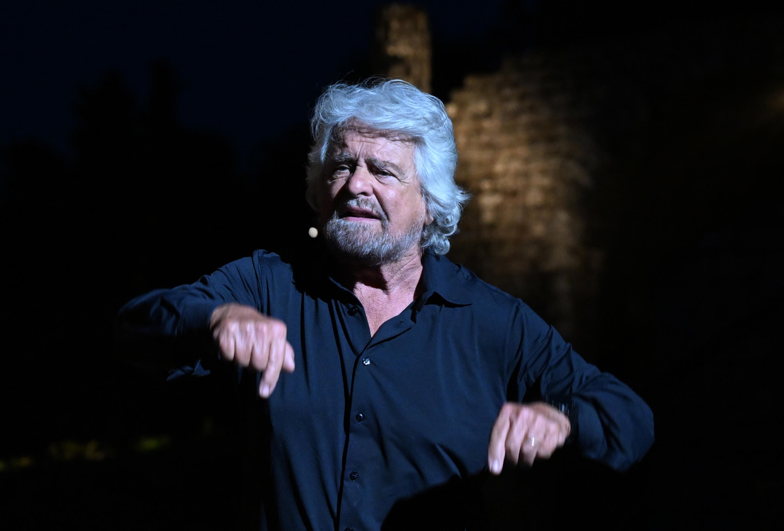 grillo spaventa schlein e conte l8217ipotesi di un nuovo partito per attirare i 5 stelle delusi da Laverita.info grillo spaventa schlein e conte l8217ipotesi di un nuovo partito per attirare i 5 stelle delusi