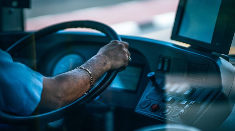 L’infornata di autisti tunisini sui bus spiazza i Cobas: «Qui non li vogliamo»