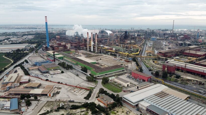 La Regione Puglia in campo per tenere chiusa l’ex Ilva