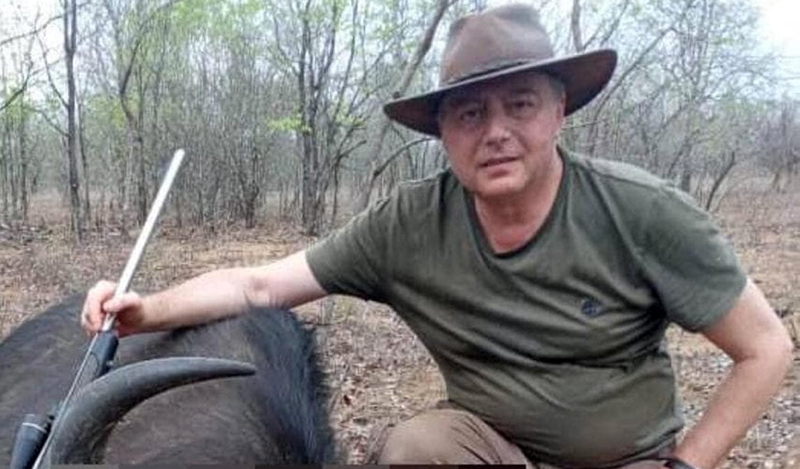 Ora la Procura accende un faro sugli affari di Lavitola in Zimbabwe