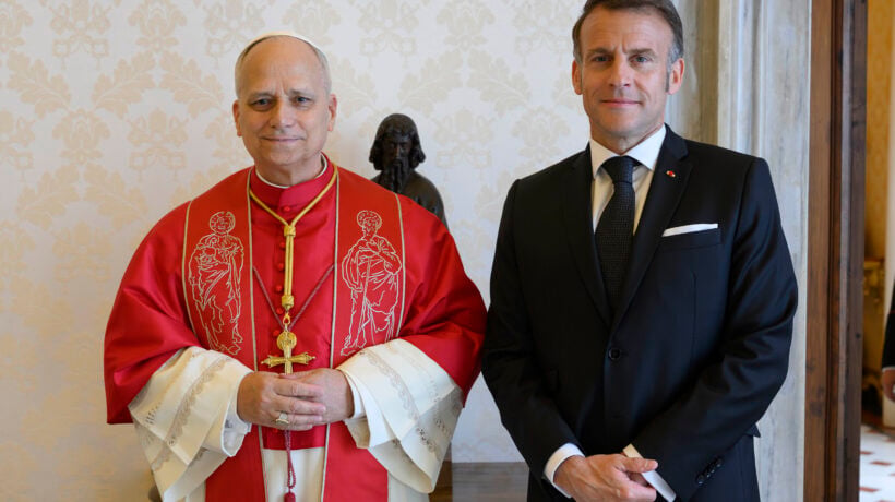 Macron si inchina ad atei e islamici. Non andrà alle messe del Papa