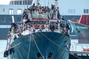 La nuova religione è il migrantismo. E fa solo danni