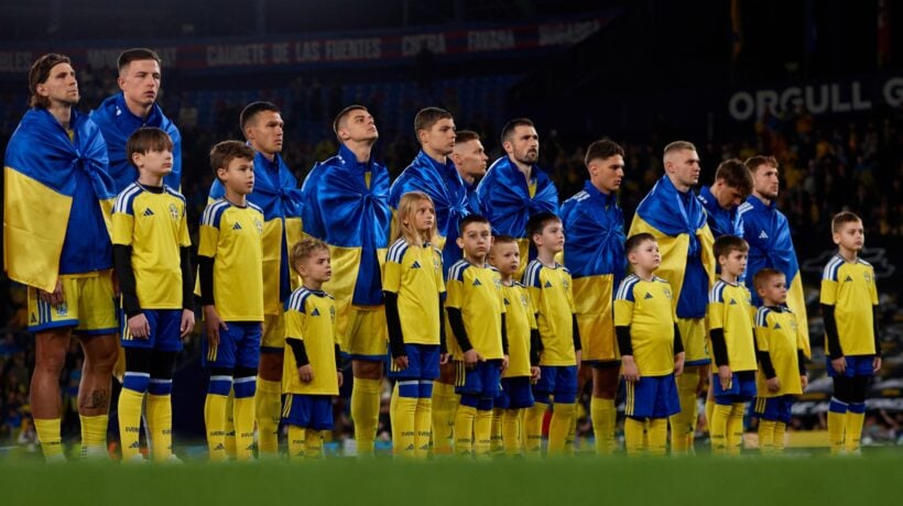 Dopo le armi, Kiev vuole i Mondiali.  Tanto pagheremo noi pure quelli
