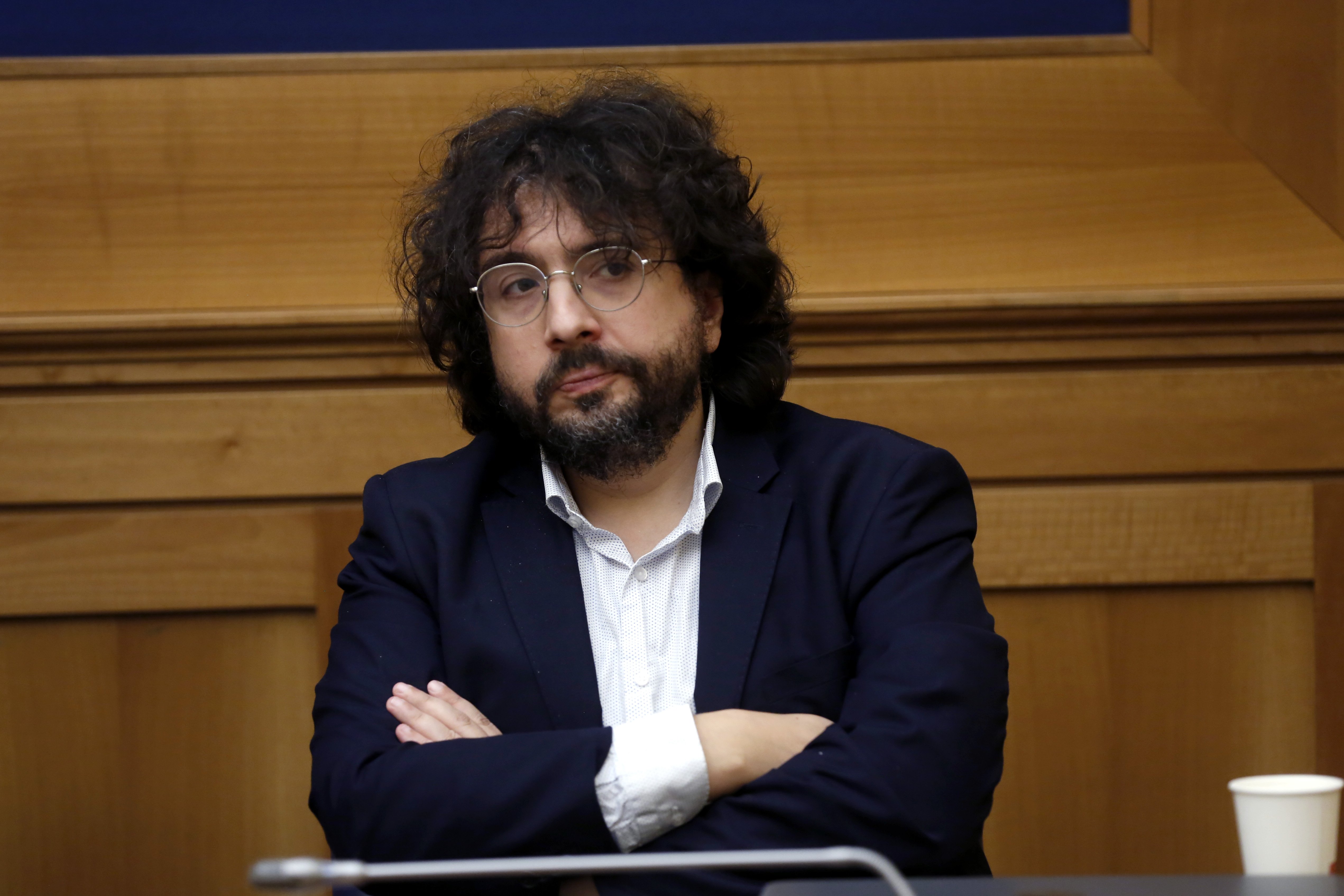 opponiamoci tutti dai moduli ai social la rete di camici rossi per svuotare i cpr da Laverita.info opponiamoci tutti dai moduli ai social la rete di camici rossi per svuotare i cpr