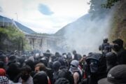 Il Pd guiderà il corteo No Tav in barba ai 124 agenti feriti