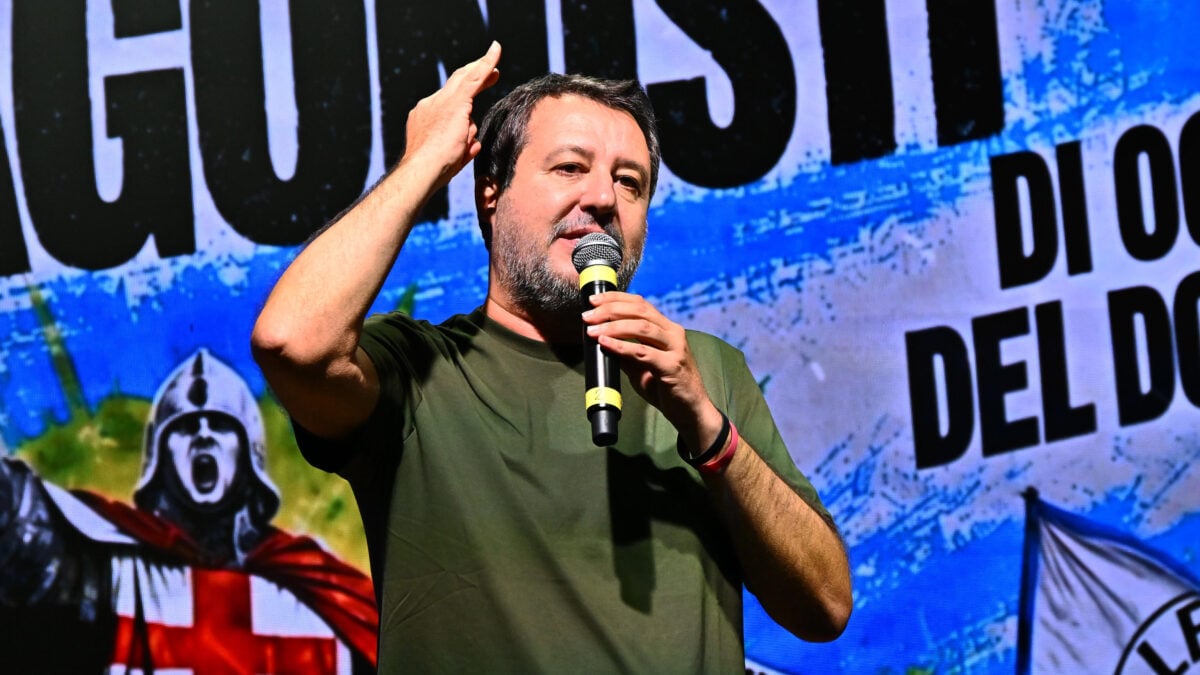 La «pace» di Pontida. Salvini è pronto a puntare su Zaia: «Vinciamo solo uniti»