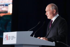 Vladimir Putin al Forum economico orientale di Vladivostok