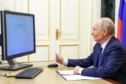 L’ultima sparata: «Putin sta per attaccare Roma»