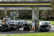 Tregua energetica in malora ancora prima di iniziare: Kiev colpisce una raffineria