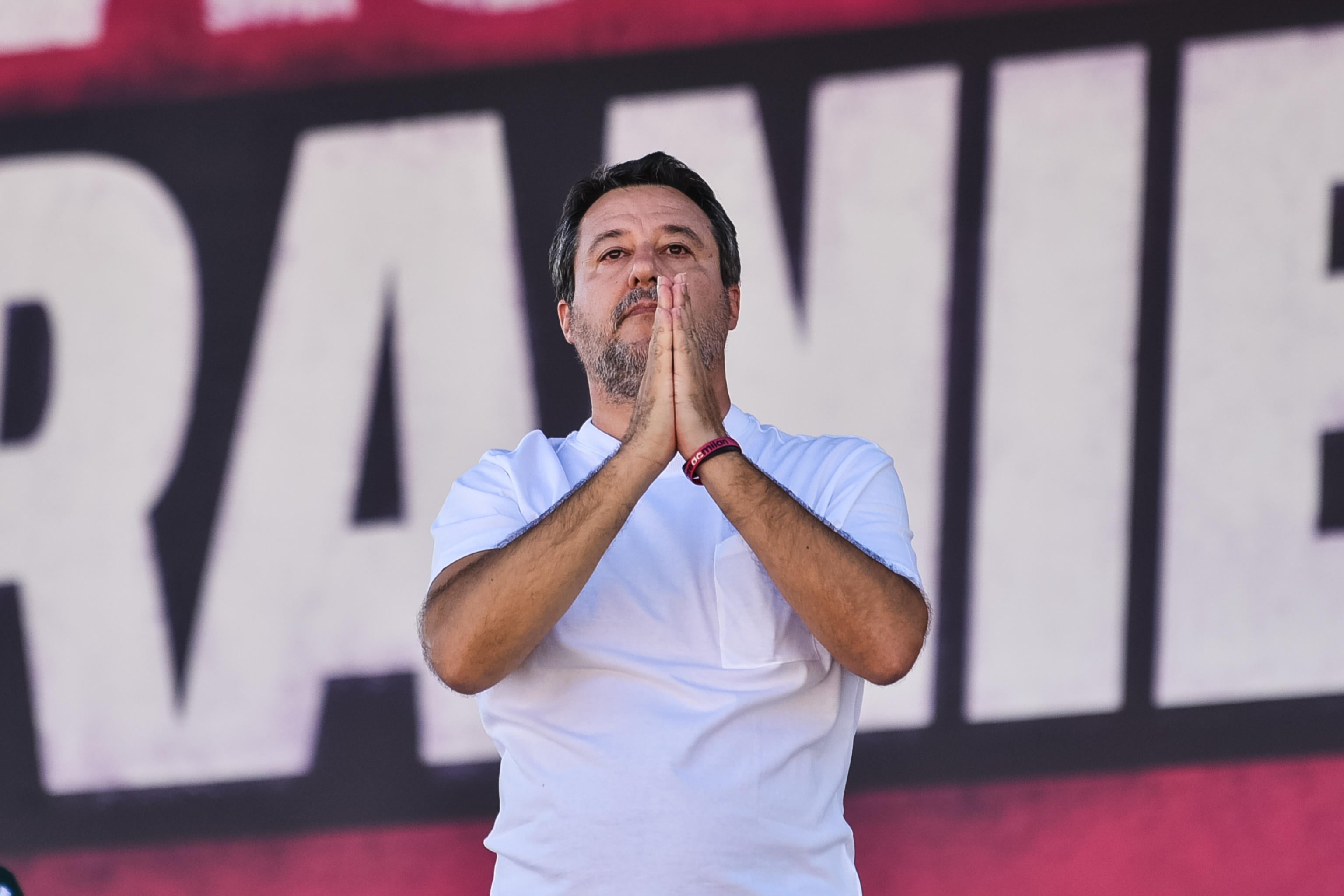 salvini va alla conta al congresso della lega aspetto che si candidi qualcuno8230 da Laverita.info salvini va alla conta al congresso della lega aspetto che si candidi qualcuno8230