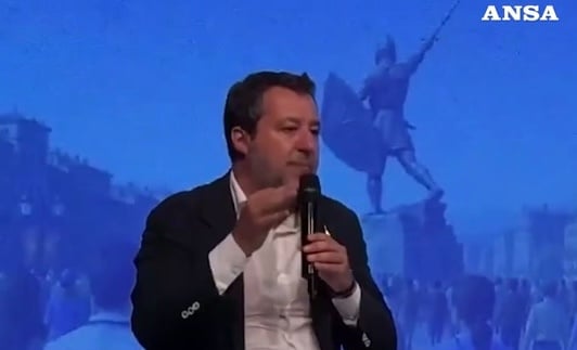 Salvini sulle banche: «Contributo sui profitti da decine di miliardi»