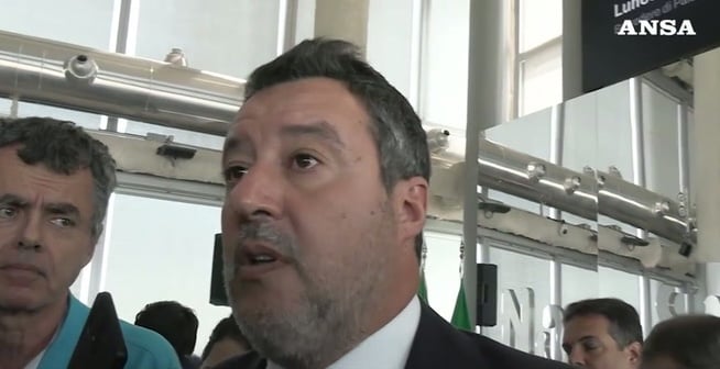 Salvini: «Dispiace per Roggero, a Pontida un gazebo per le spese legali»