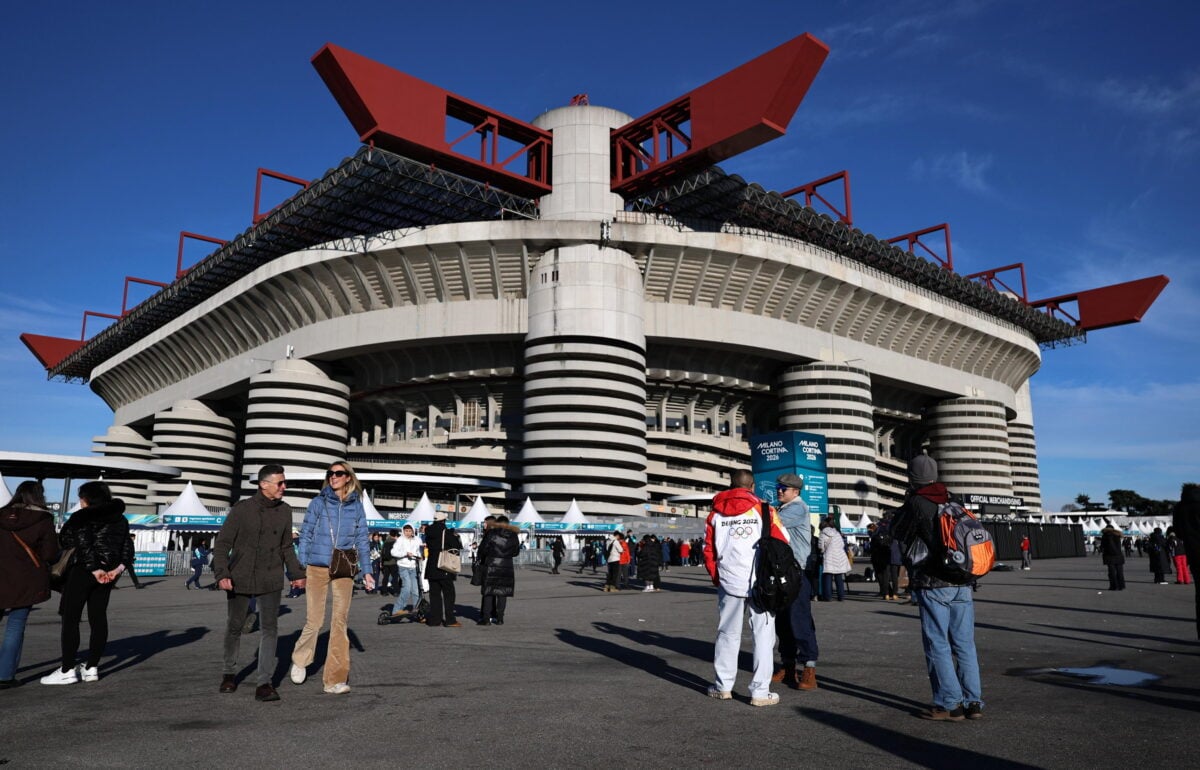 Milano, l’autogol di Sala paralizza San Siro