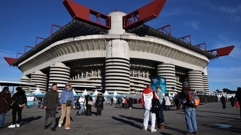 Milano, l’autogol di Sala paralizza San Siro