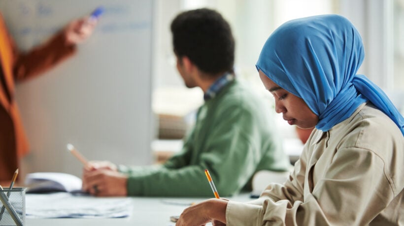 Preparano già il boicottaggio al tetto dei migranti a scuola