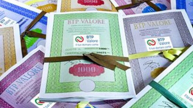 Fuga dai titoli di Stato, lo spread torna a quota 100