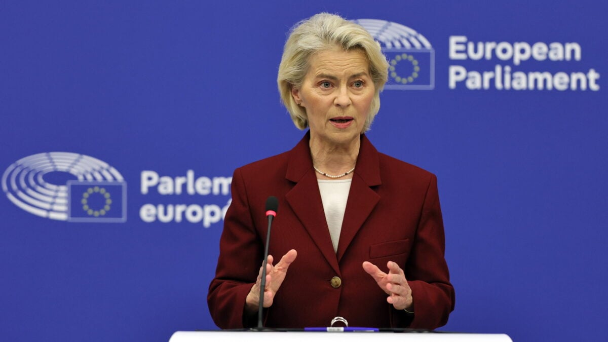 Ursula von der Leyen prepara il golpetto per far entrare Kiev in Europa
