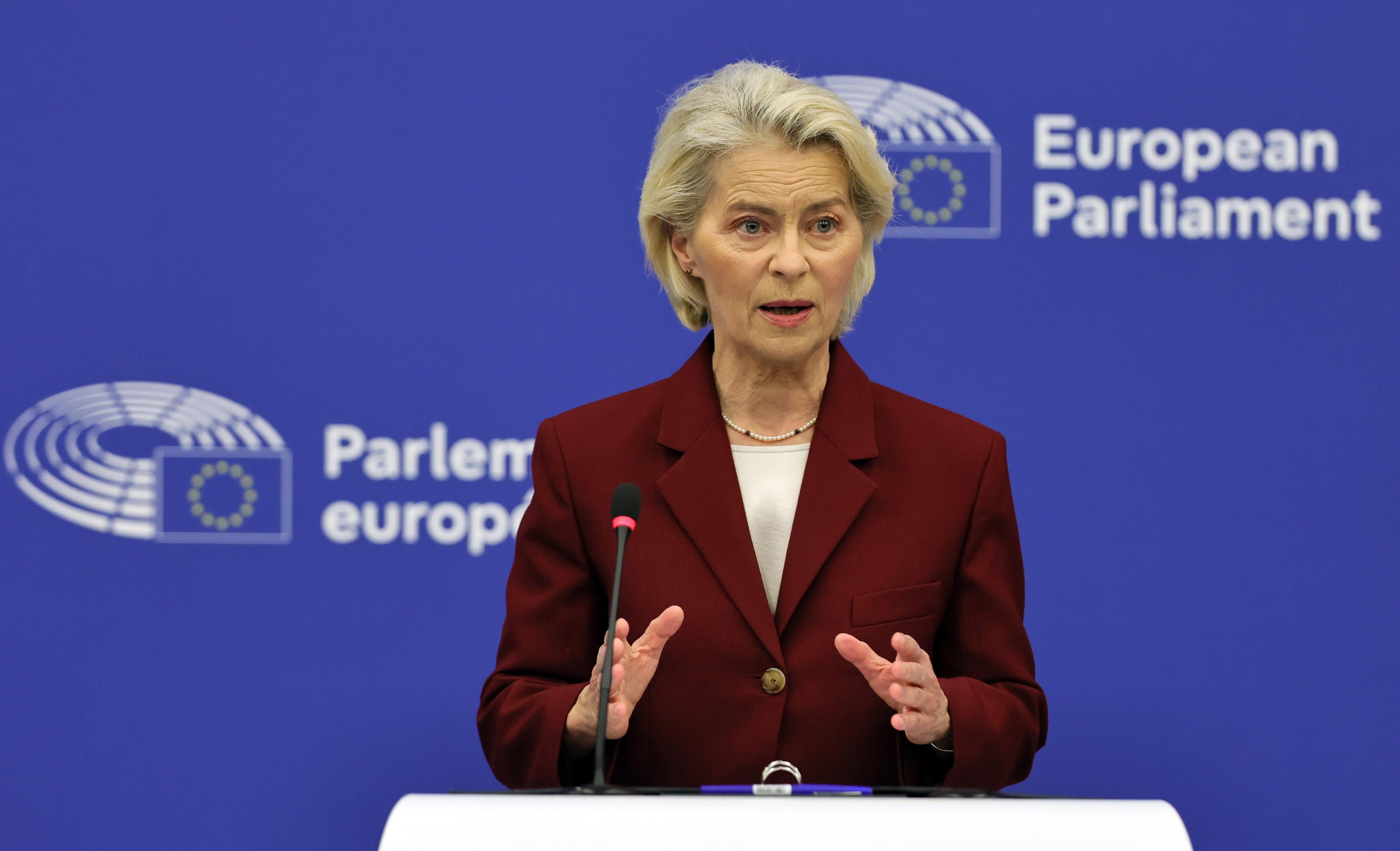 ursula von der leyen prepara il golpetto per far entrare kiev in europa da Laverita.info ursula von der leyen prepara il golpetto per far entrare kiev in europa