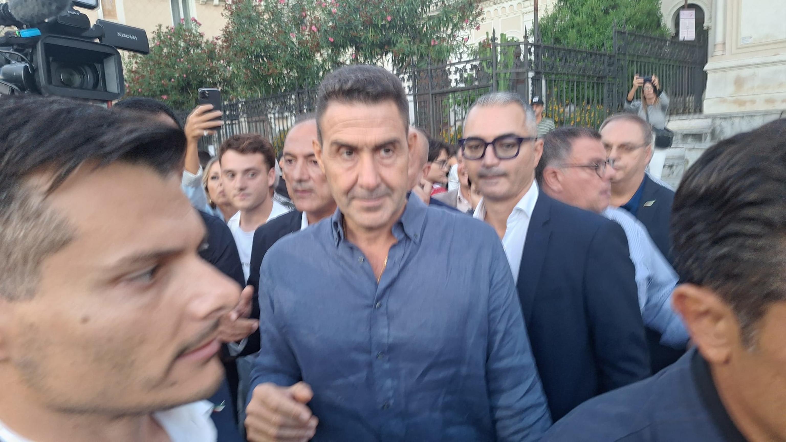 vannacci a porta a porta fn indispensabile al centrodestra da Laverita.info vannacci a porta a porta fn indispensabile al centrodestra