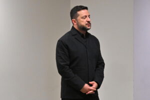 Persino gli ucraini si sono stufati di Zelensky
