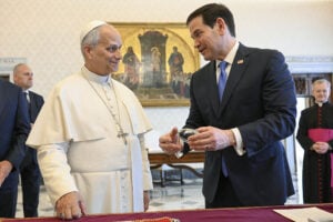 Midterm, Papa Leone vota per corrispondenza: è la prima volta nella storia della Chiesa