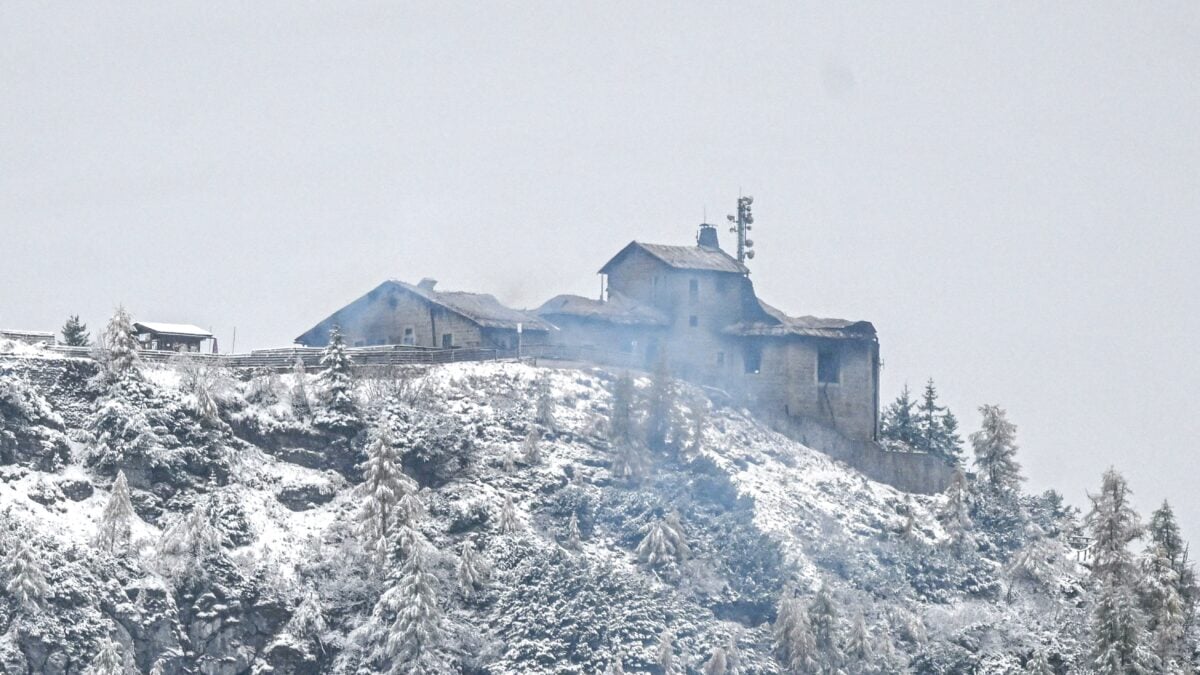 In fiamme il «Nido dell’Aquila» di Hitler sulle Alpi bavaresi: fermato un sospettato