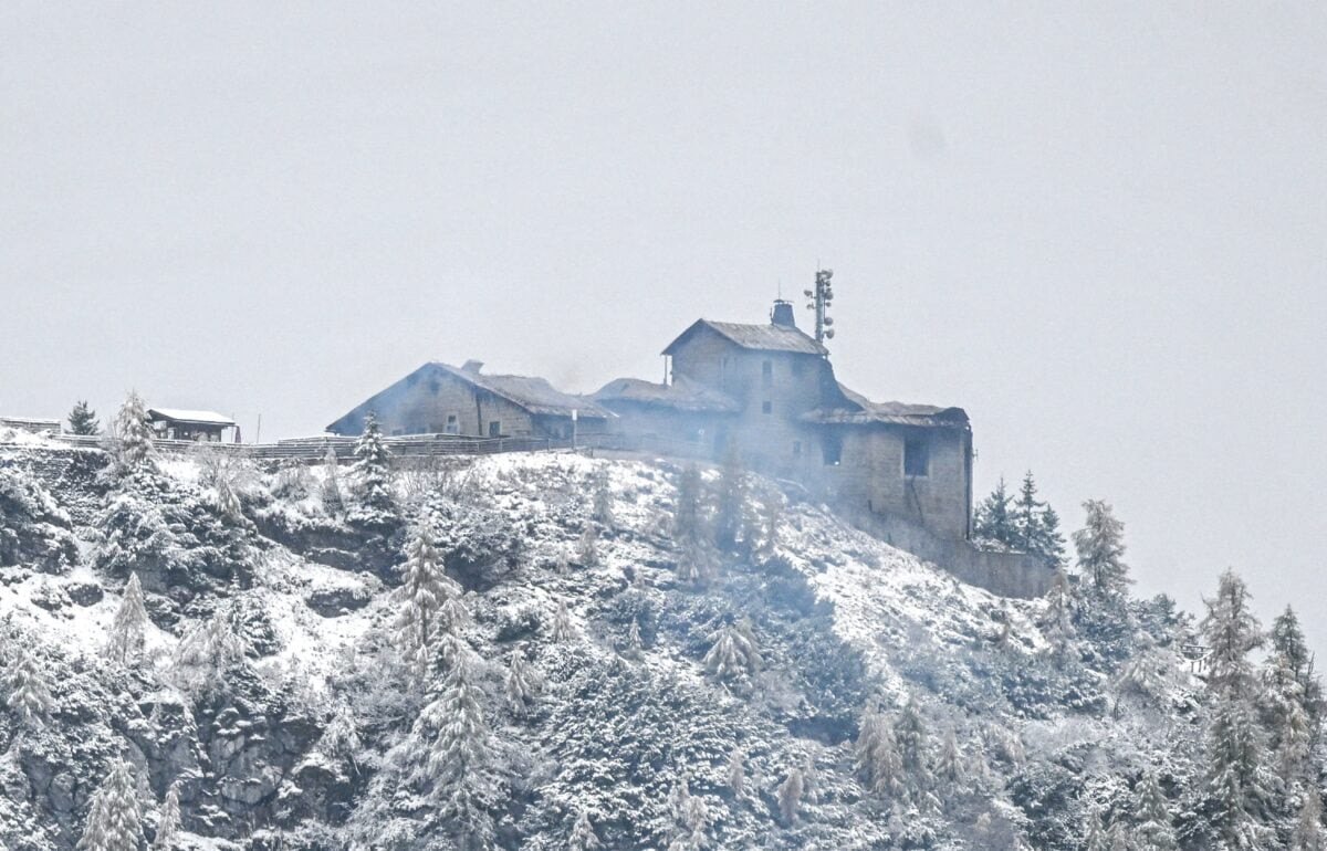 In fiamme il «Nido dell’Aquila» di Hitler sulle Alpi bavaresi: fermato un sospettato