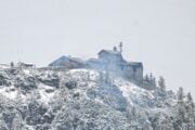 In fiamme il «Nido dell’Aquila» di Hitler sulle Alpi bavaresi: fermato un sospettato