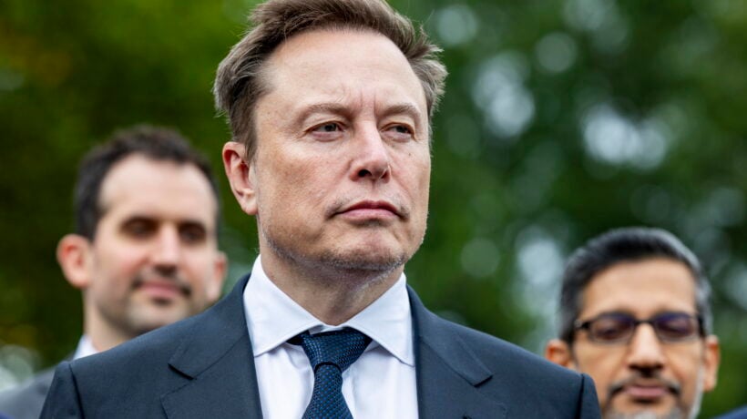 Musk punta a un’altra frontiera: la telefonia