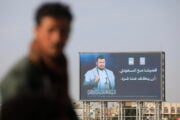 Houthi, missili e droni sull’Arabia Saudita: Riad chiude l’aeroporto