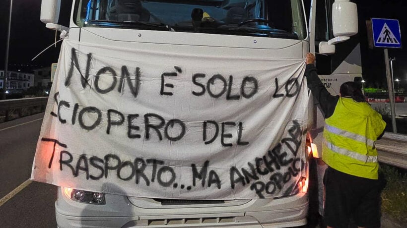 Gli autotrasportatori bloccano il Meridione