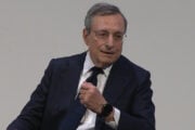 Saccheggi a Milano, dopo i rapper arriva Draghi: «I giovani non si sentono ascoltati»