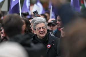 La resa dei conti è tutta a sinistra