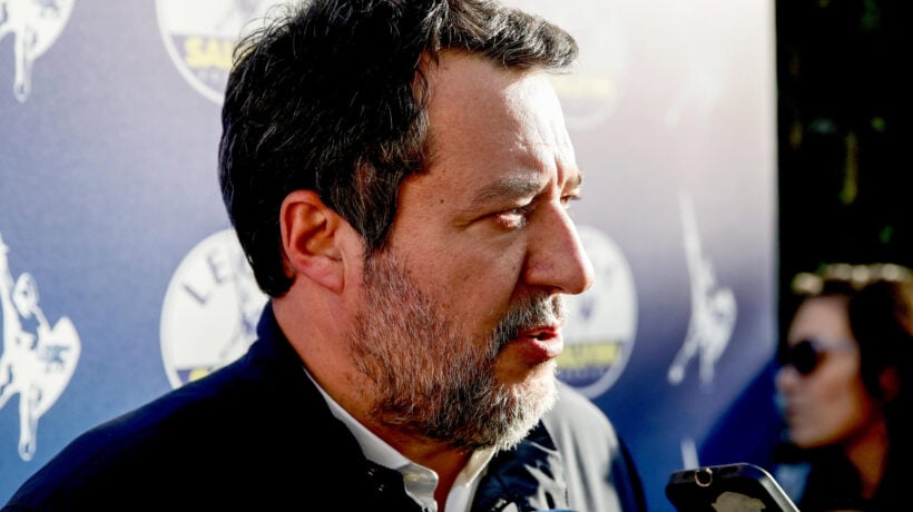 Lega, Matteo Salvini si dimette da segretario. Con lui lasciano Sardone, Durigon e Stefani