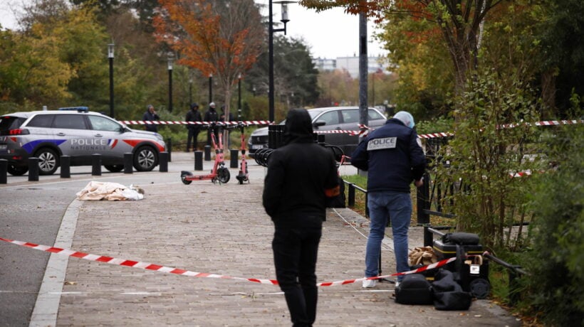 Attentato razzista incendia la Francia: pericolo banlieue