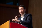 Conte in tackle: «Renzi è un problema per l’Italia»