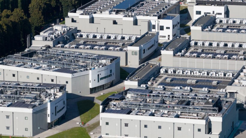 L’IA si scontra con il muro dell’energia: bloccati progetti per 198 miliardi
