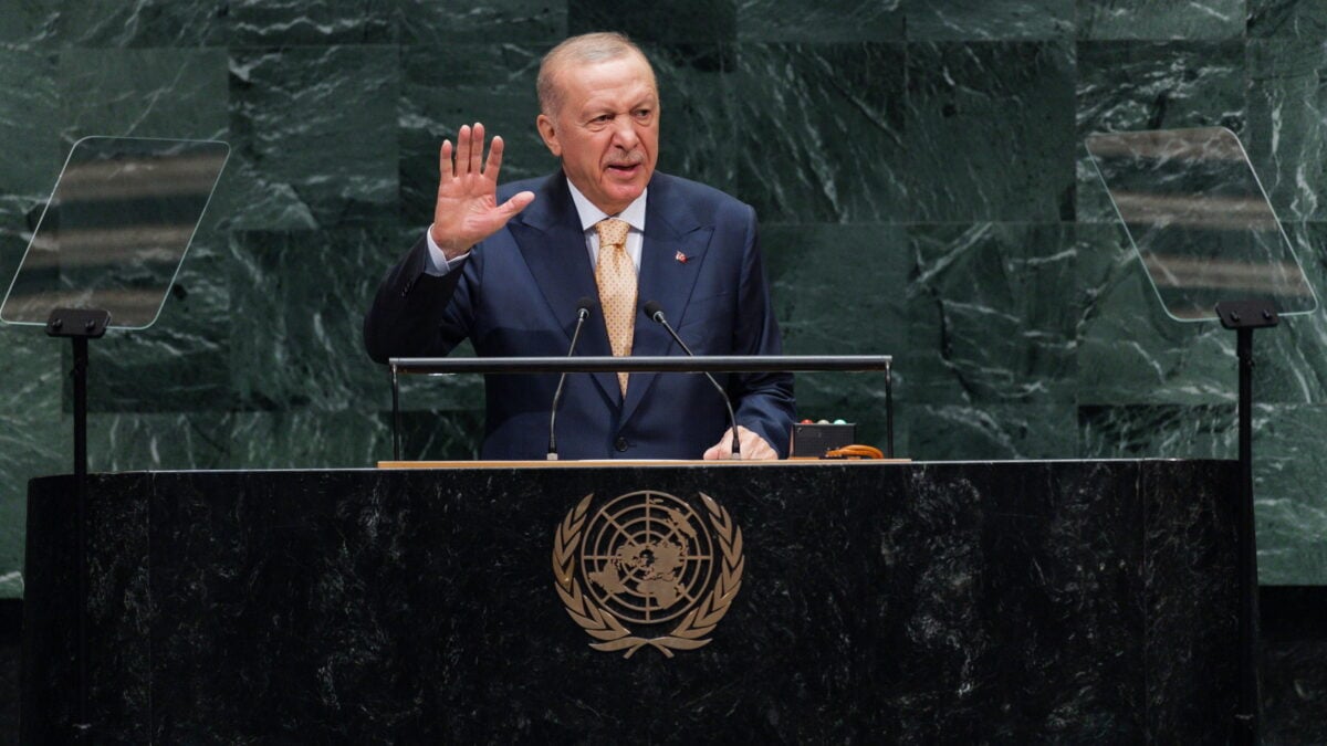 Il presidente turco Recep Tayyip Erdoğan durante un intervento pubblico