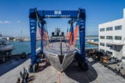 Gruppo Ferretti, la spuntano i cinesi