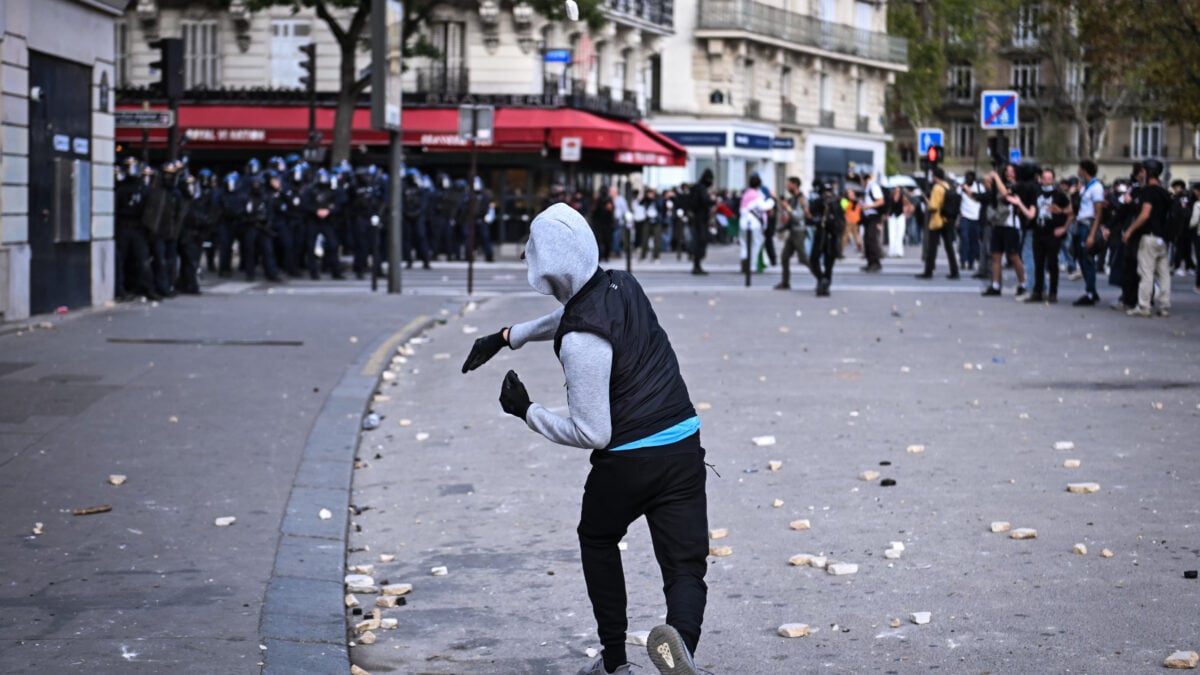 Caos in Francia, Cgil pronta a replicarlo qui