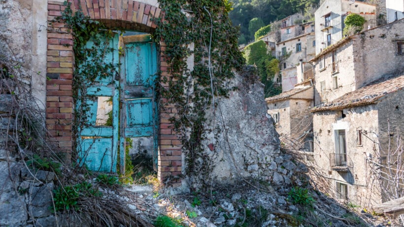 I Comuni (del Sud) sono un buco nero: oltre 1.000 dissesti e «riequilibri»