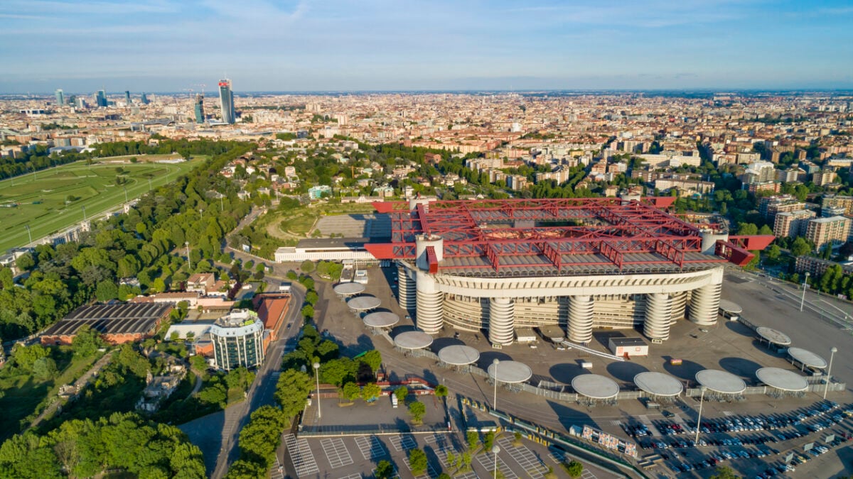 Nuovo San Siro, ecco come sarà lo stadio di Inter e Milan: 71.500 posti, curve ripide e facciata a led