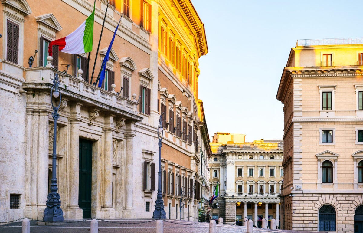 Manovra da 23,5 miliardi, il governo stringe: pensioni, fisco e bonus