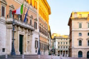 Manovra da 23,5 miliardi, il governo stringe: pensioni, fisco e bonus