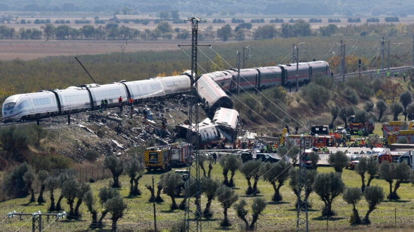 Spagna, 68 morti sui binari: il guasto e i dubbi sulla sicurezza
