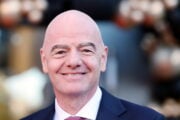 Calcio, gli arabi puntano tutto su Infantino: vogliono portarsi a casa il pallone