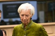 Lagarde molla la Bce nella tempesta
